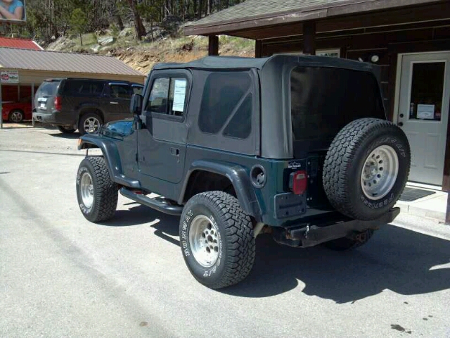 Jeep Wrangler 1998 photo 3