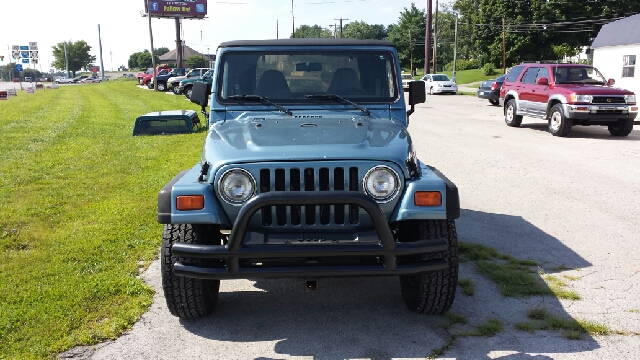 Jeep Wrangler 1998 photo 4