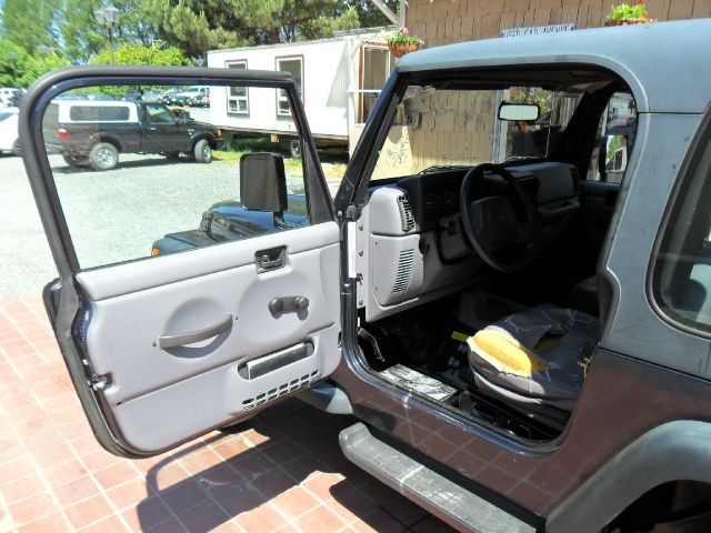 Jeep Wrangler 1998 photo 17