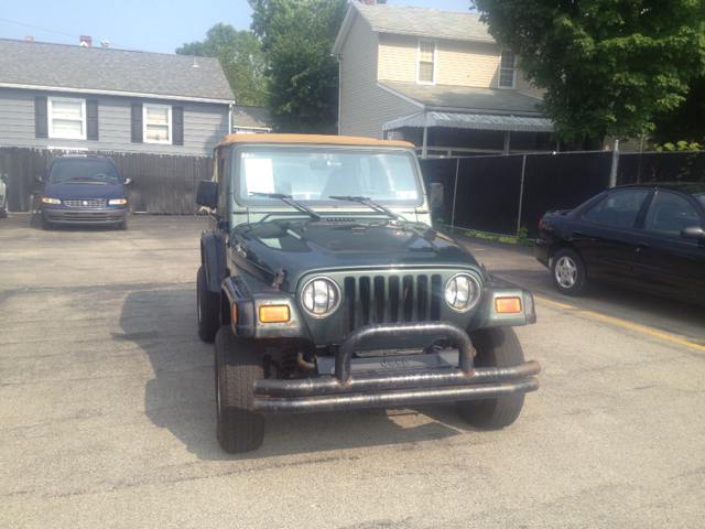 Jeep Wrangler 1998 photo 2