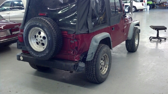 Jeep Wrangler 1998 photo 3