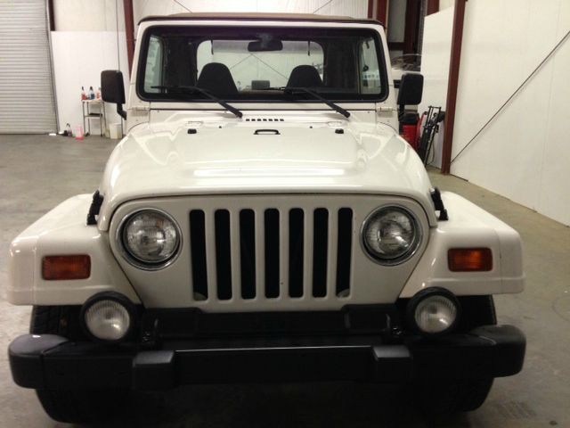 Jeep Wrangler 1999 photo 2