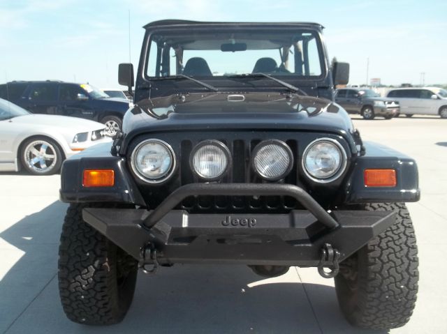 Jeep Wrangler 1999 photo 2