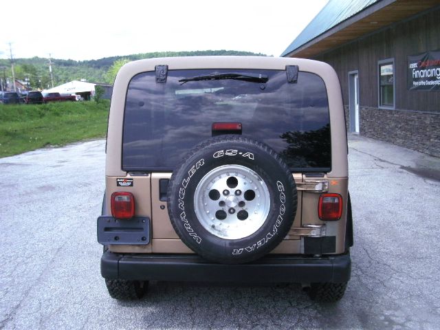 Jeep Wrangler 1999 photo 4