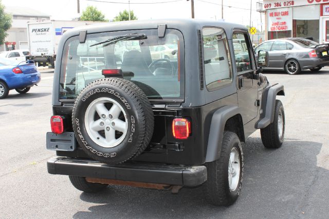 Jeep Wrangler 2000 photo 4