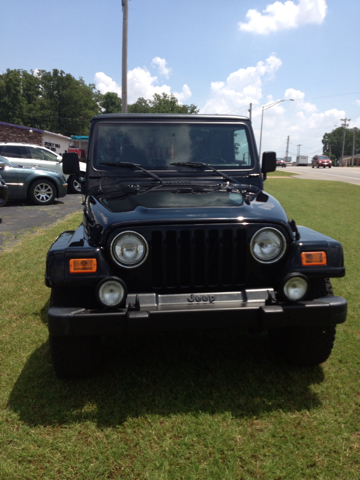 Jeep Wrangler 2000 photo 2