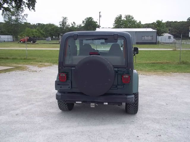 Jeep Wrangler 2000 photo 4