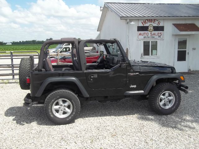 Jeep Wrangler SE SUV