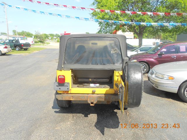 Jeep Wrangler 2000 photo 4