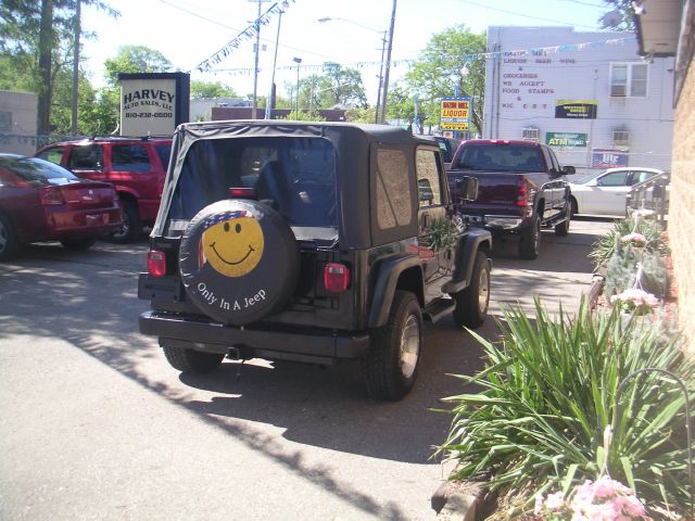 Jeep Wrangler 2000 photo 4