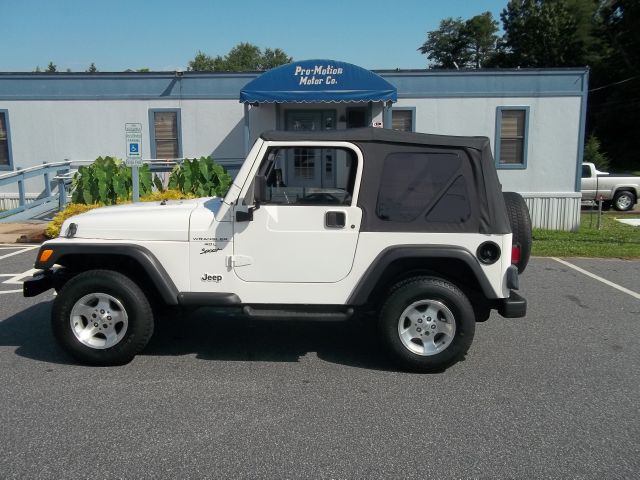 Jeep Wrangler 2000 photo 3