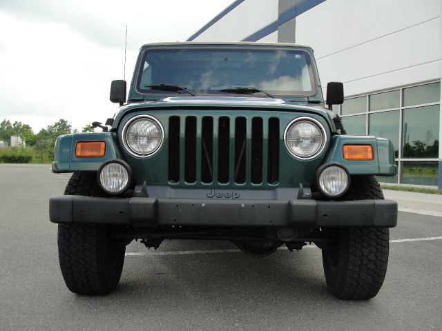 Jeep Wrangler 3.5 SE SUV