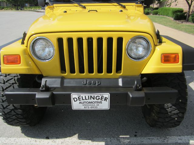 Jeep Wrangler 2000 photo 4