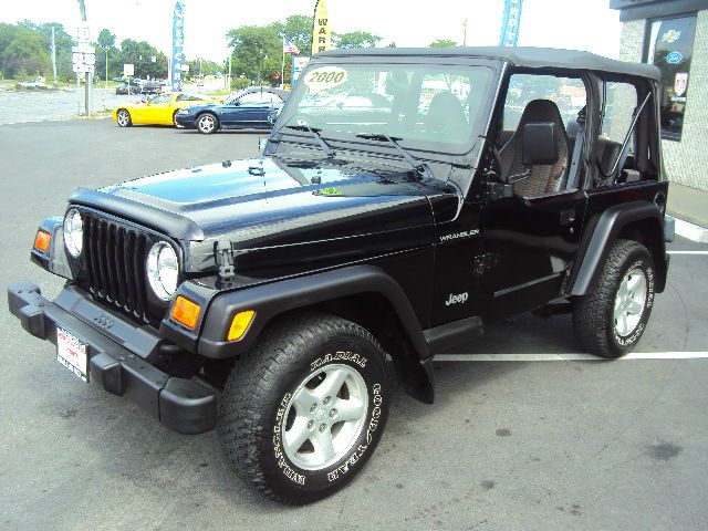 Jeep Wrangler 2000 photo 1