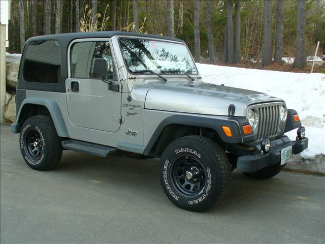 Jeep Wrangler 2000 photo 3