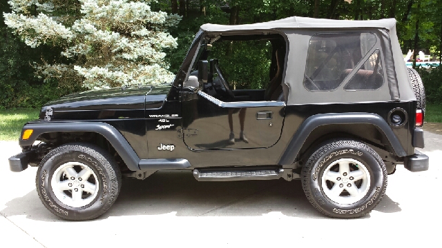 Jeep Wrangler 2000 photo 2