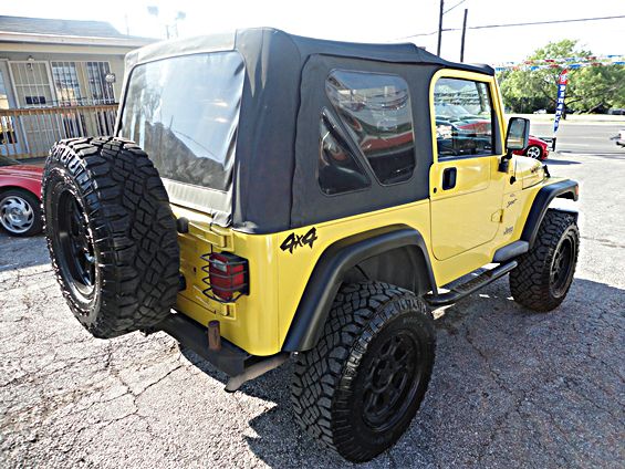 Jeep Wrangler 2000 photo 3