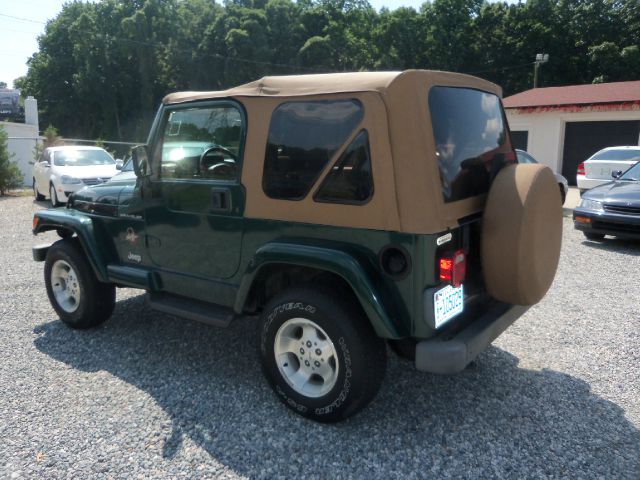 Jeep Wrangler 2000 photo 1