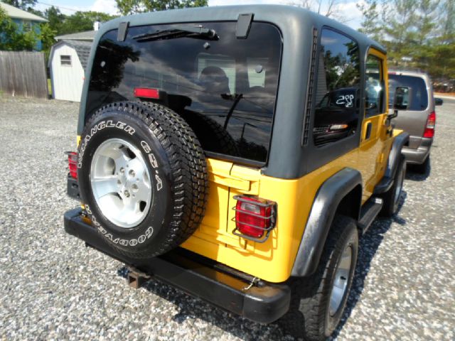 Jeep Wrangler 2000 photo 2