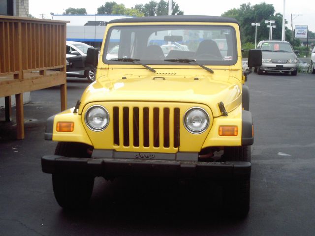 Jeep Wrangler 2000 photo 1