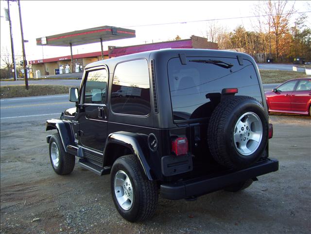 Jeep Wrangler 2001 photo 2