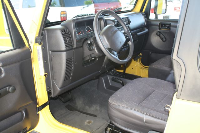 Jeep Wrangler 2001 photo 2