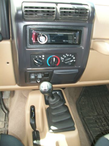 Jeep Wrangler 2001 photo 4