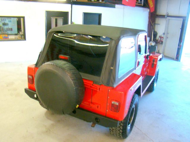 Jeep Wrangler 2001 photo 21