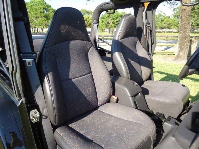 Jeep Wrangler 2001 photo 24