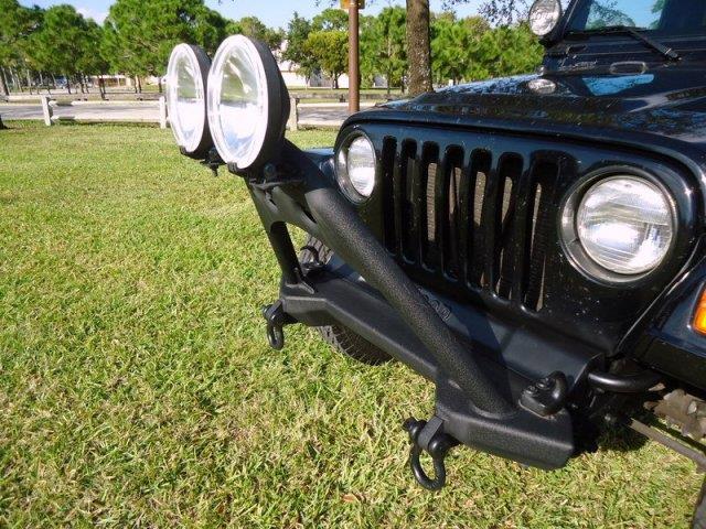 Jeep Wrangler 2001 photo 3