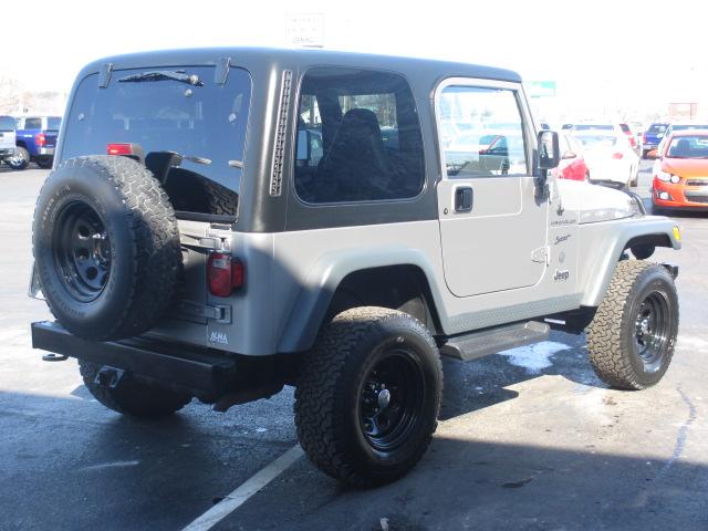 Jeep Wrangler 2002 photo 3