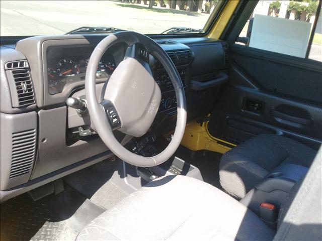 Jeep Wrangler 2002 photo 2