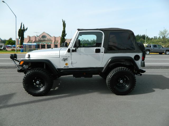 Jeep Wrangler 2002 photo 4