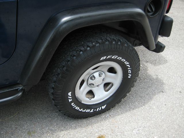 Jeep Wrangler 2002 photo 2