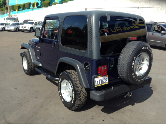 Jeep Wrangler 2002 photo 2