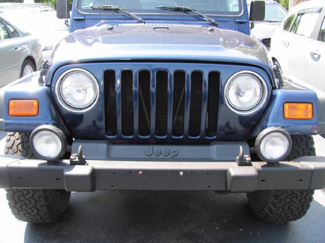 Jeep Wrangler 2002 photo 2