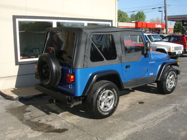 Jeep Wrangler 2002 photo 3