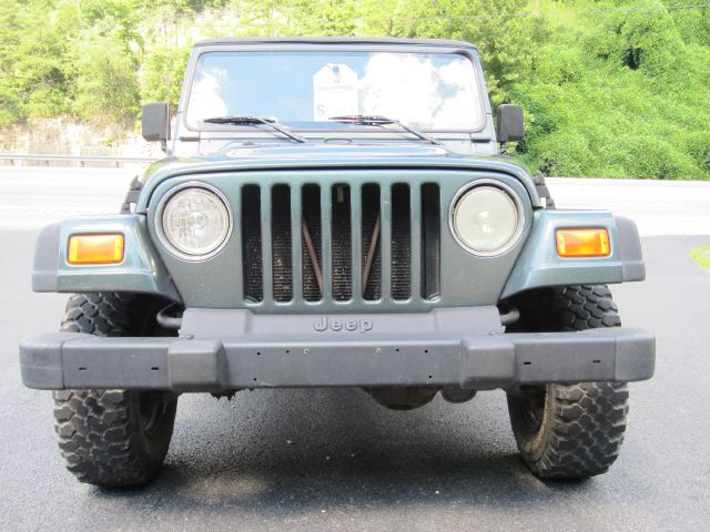 Jeep Wrangler SE Convertible