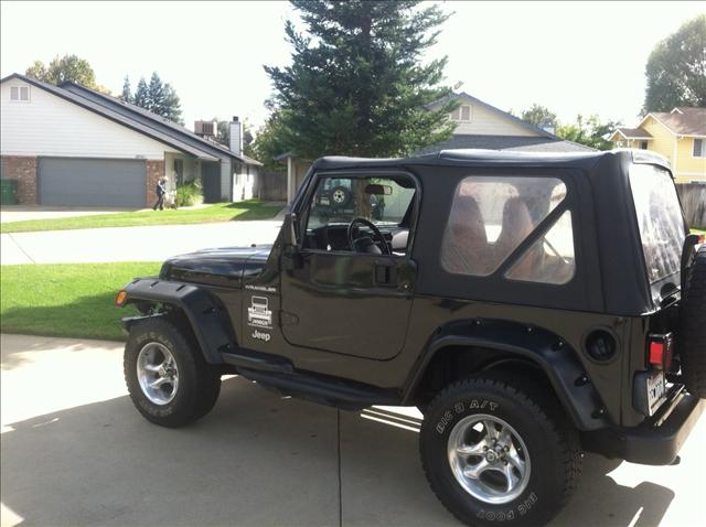 Jeep Wrangler 2002 photo 2