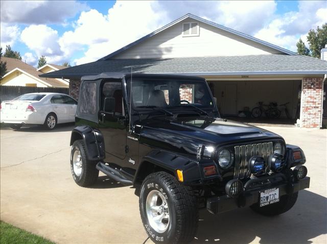 Jeep Wrangler 2002 photo 4