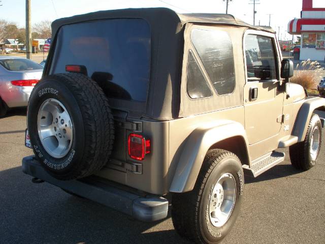 Jeep Wrangler 2003 photo 3