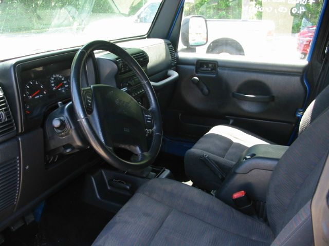 Jeep Wrangler 2003 photo 2