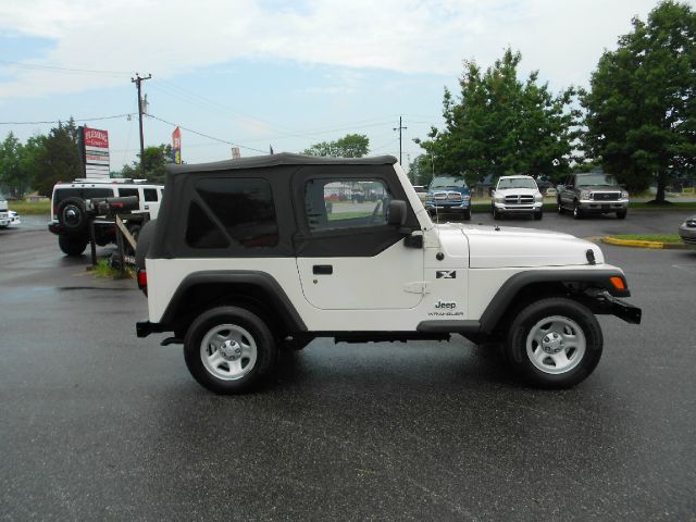 Jeep Wrangler 2003 photo 16