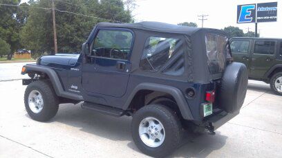 Jeep Wrangler 2003 photo 3