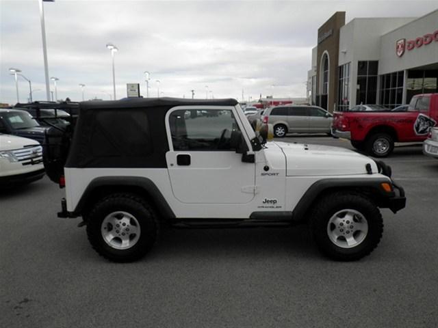 Jeep Wrangler 2003 photo 3