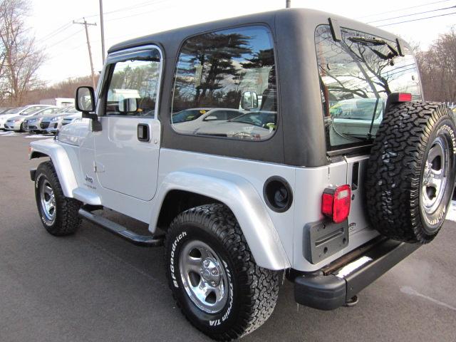 Jeep Wrangler 2003 photo 4