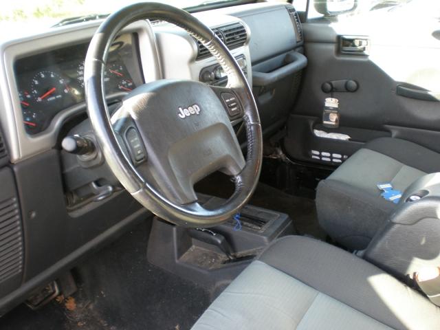 Jeep Wrangler 2003 photo 2