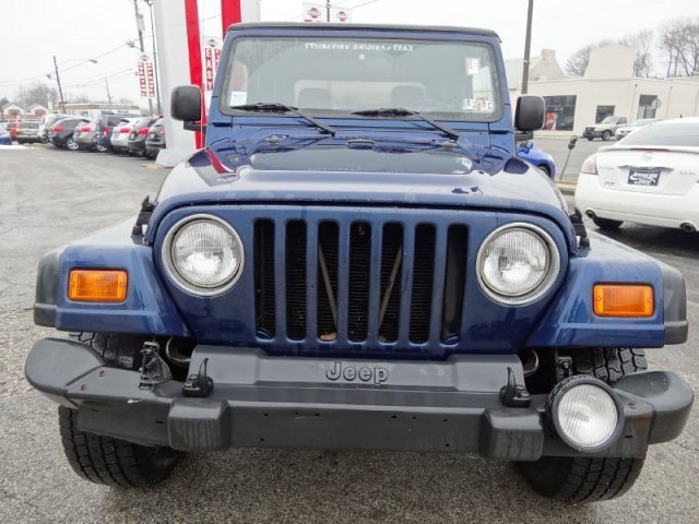 Jeep Wrangler 2003 photo 2