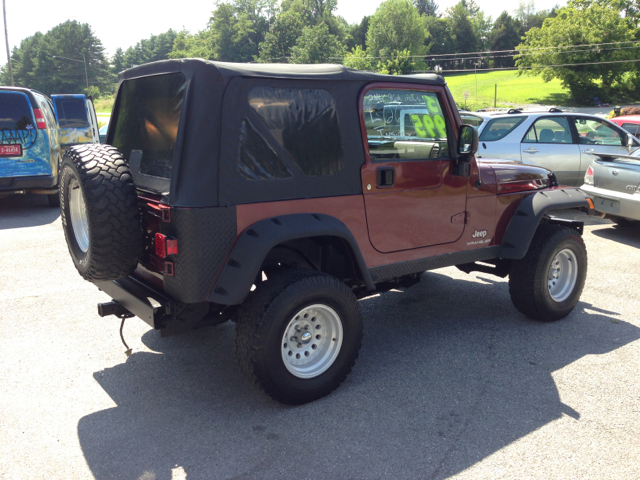 Jeep Wrangler 2003 photo 2