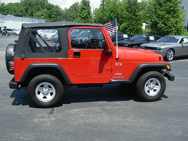 Jeep Wrangler 2003 photo 2